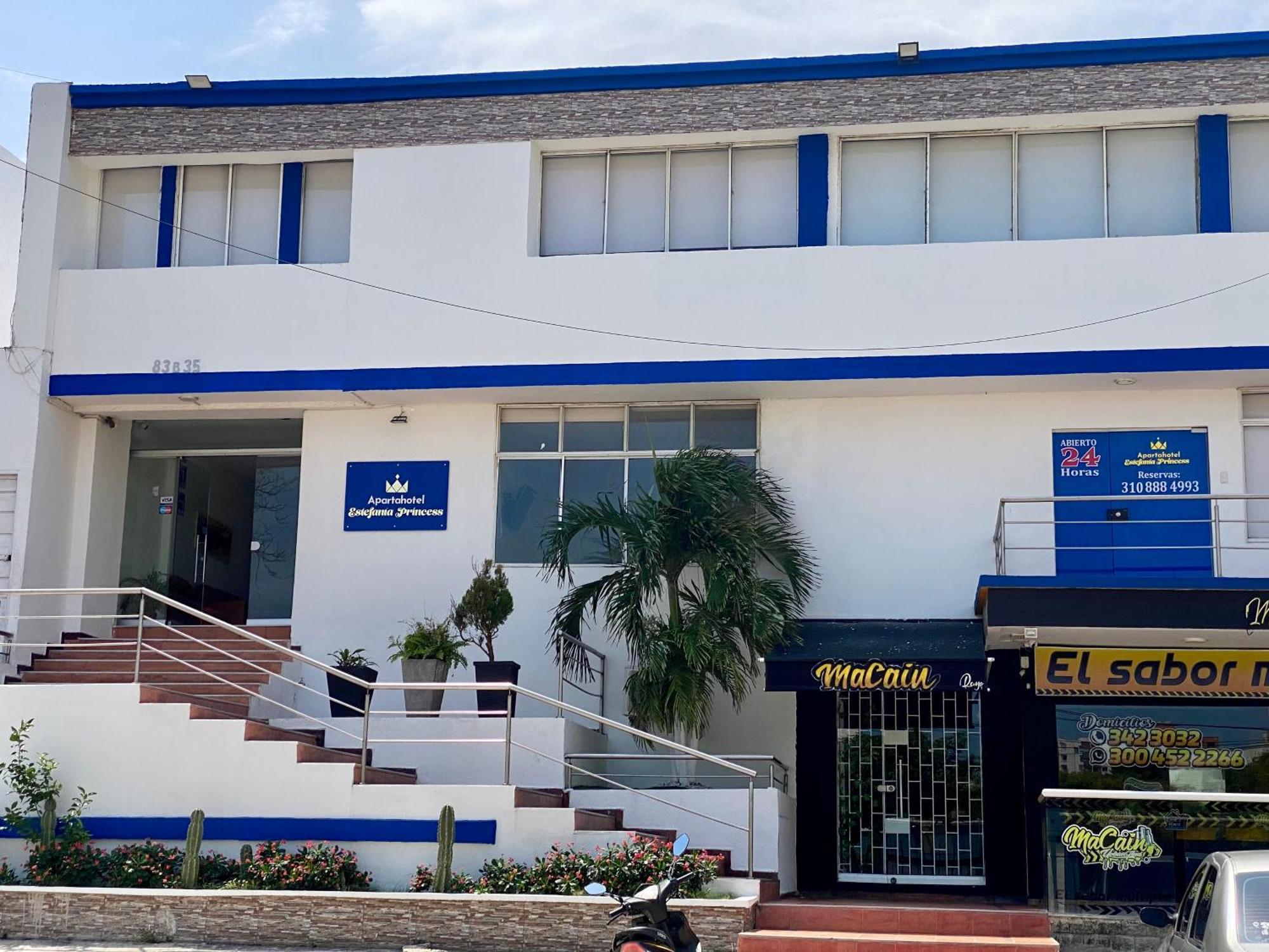 Hotel Estefania Princess 84 บาร์รังกีญา ภายนอก รูปภาพ