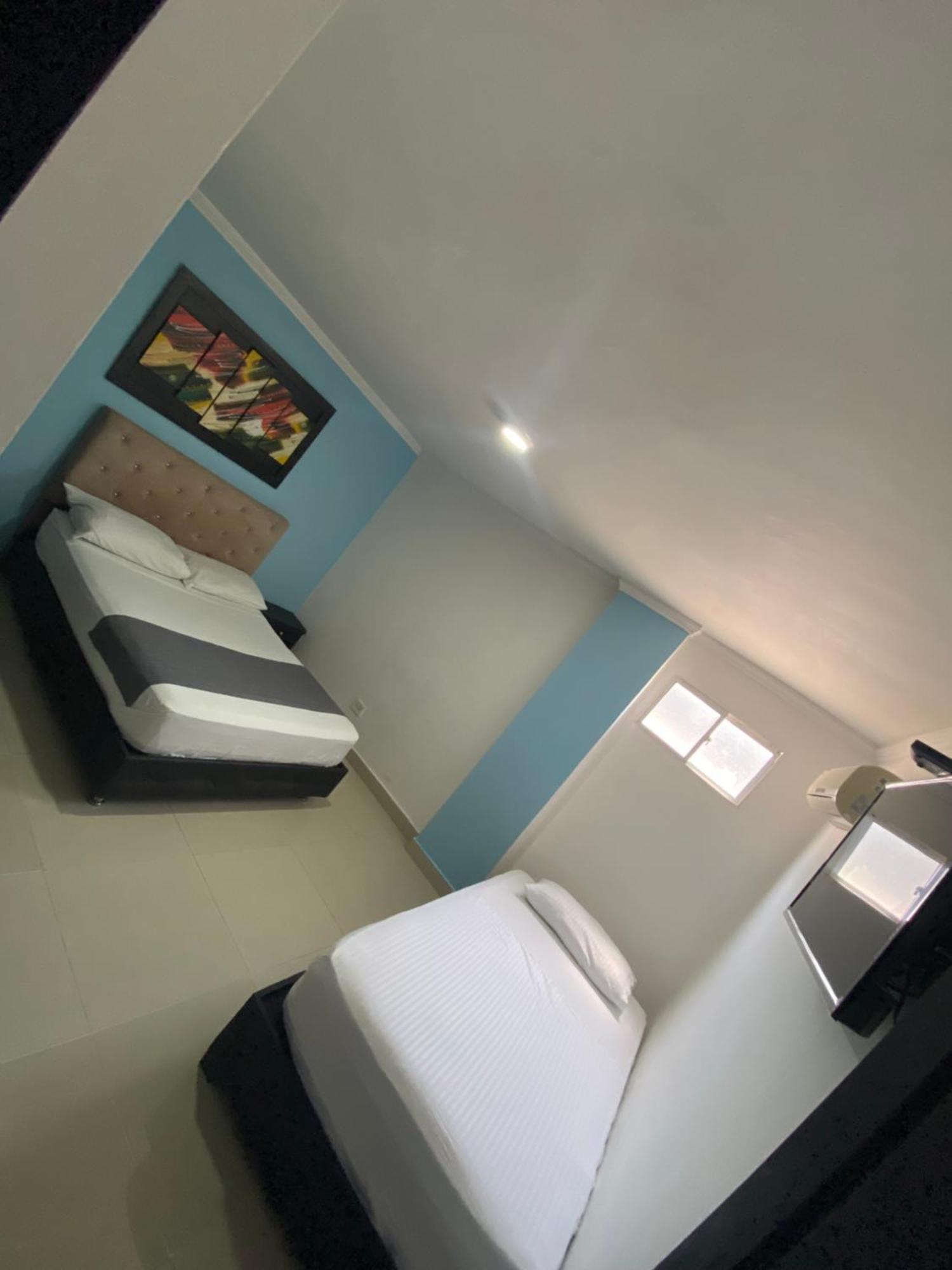 Hotel Estefania Princess 84 บาร์รังกีญา ภายนอก รูปภาพ