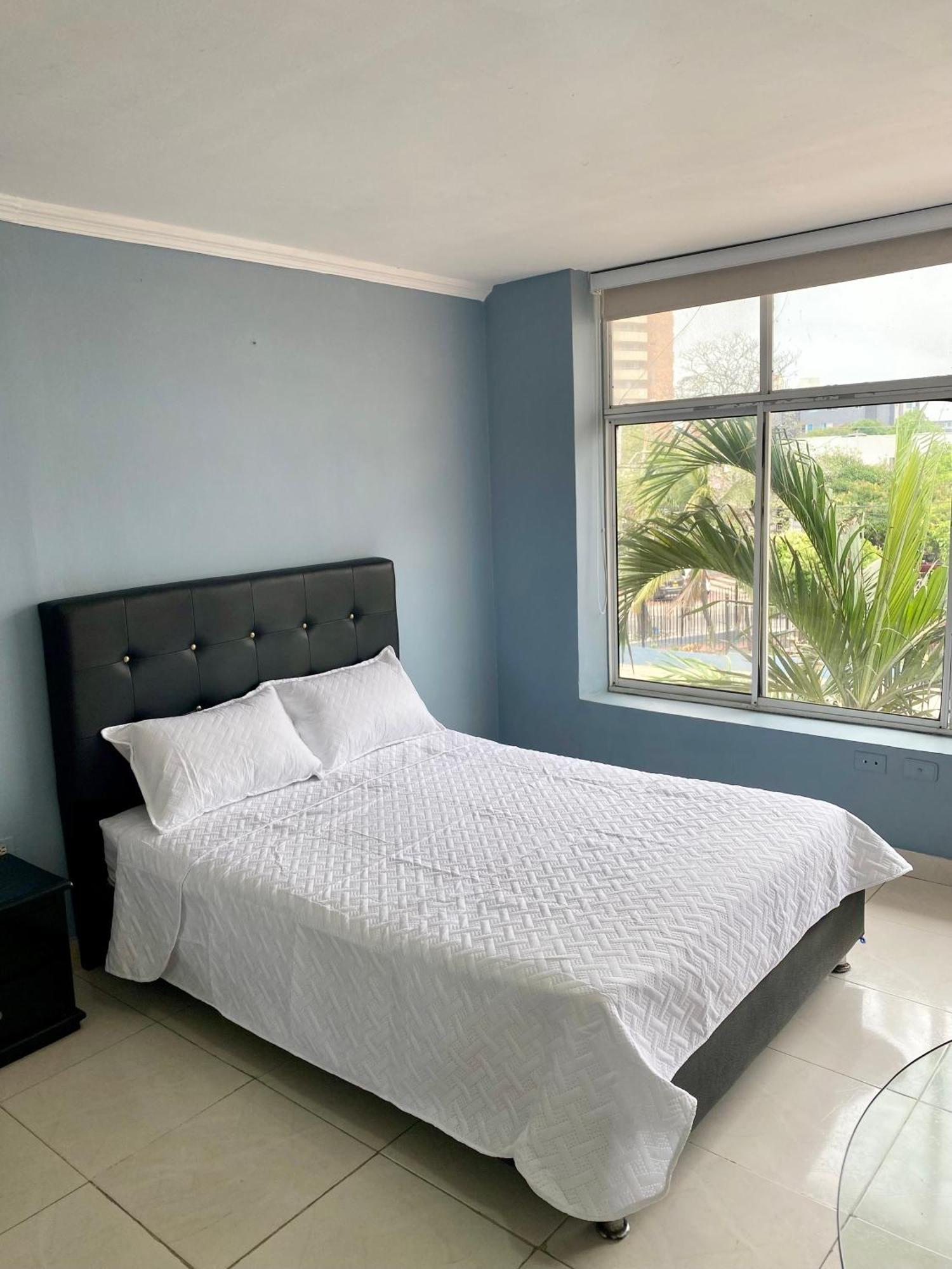 Hotel Estefania Princess 84 บาร์รังกีญา ภายนอก รูปภาพ